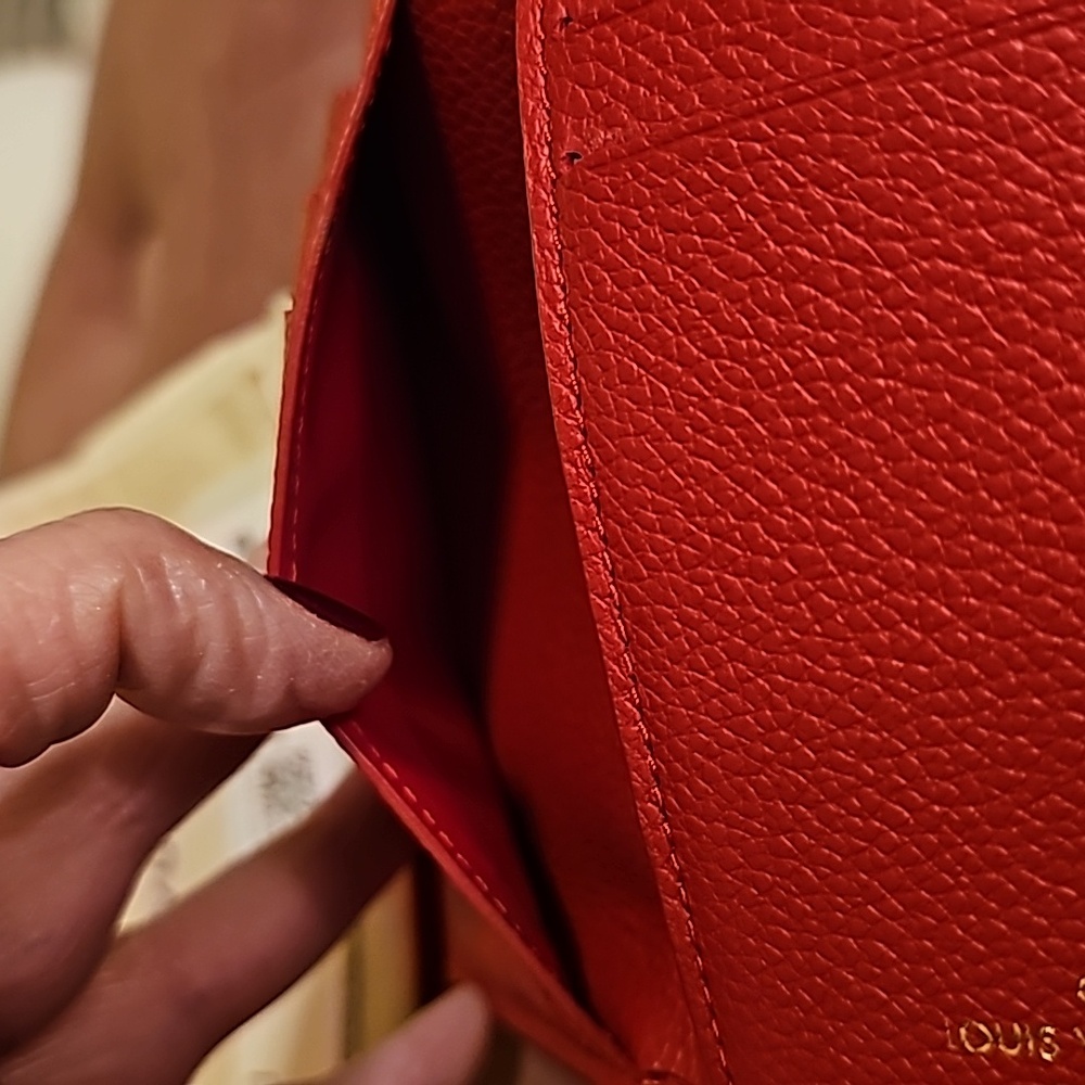 Authentic Louis Vuitton Victorine Empreinte Trifold Leather Wallet - Picture 11 of 16